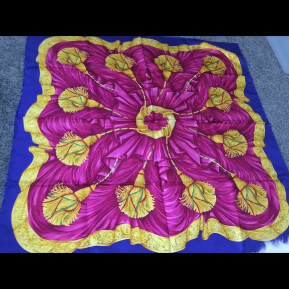 Celine silk square scarf - Picture 9 of 9